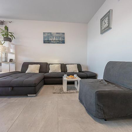 Luxury Villas White Sails Pinezići Eksteriør bilde