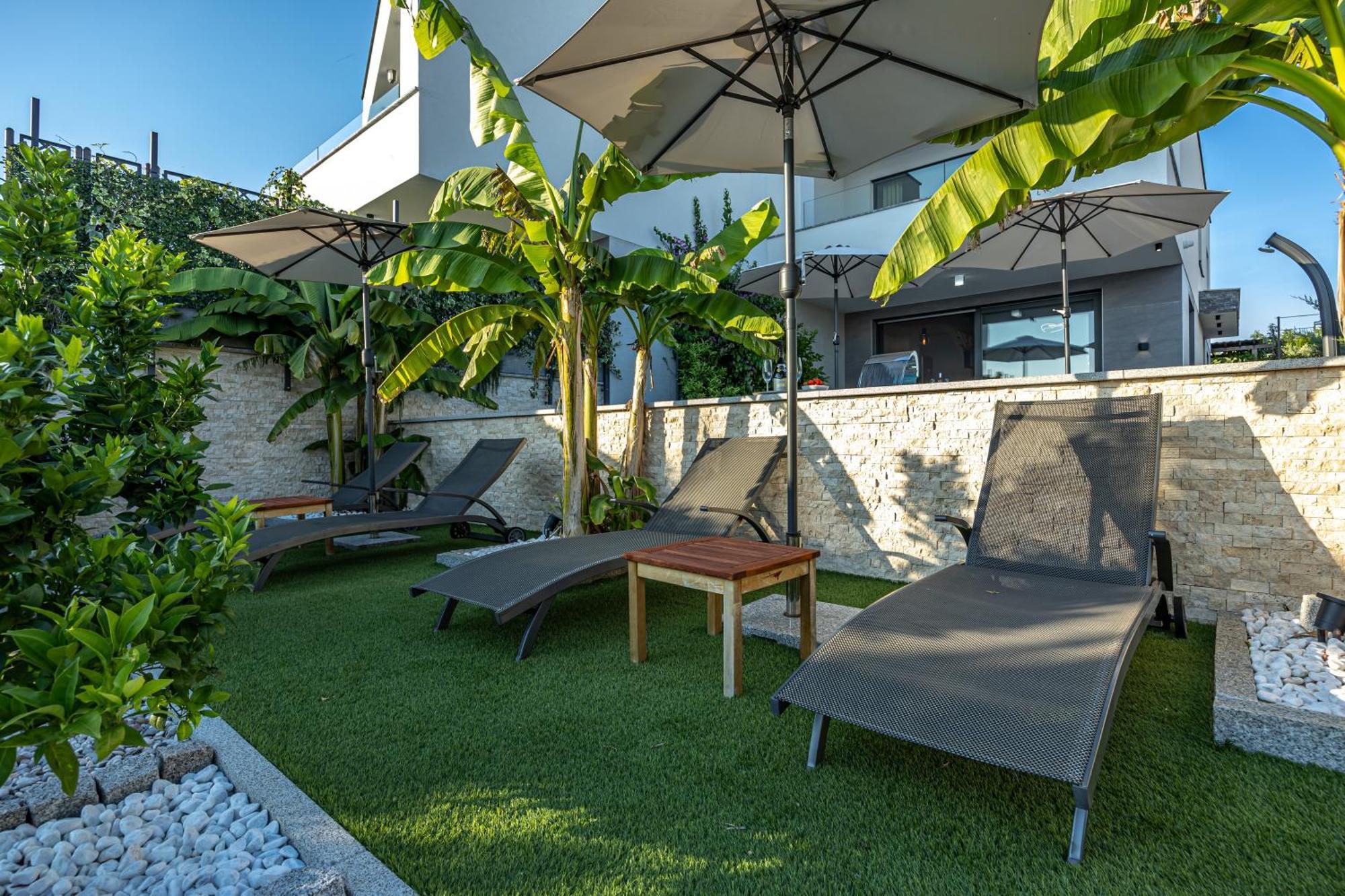 Luxury Villas White Sails Pinezići Eksteriør bilde