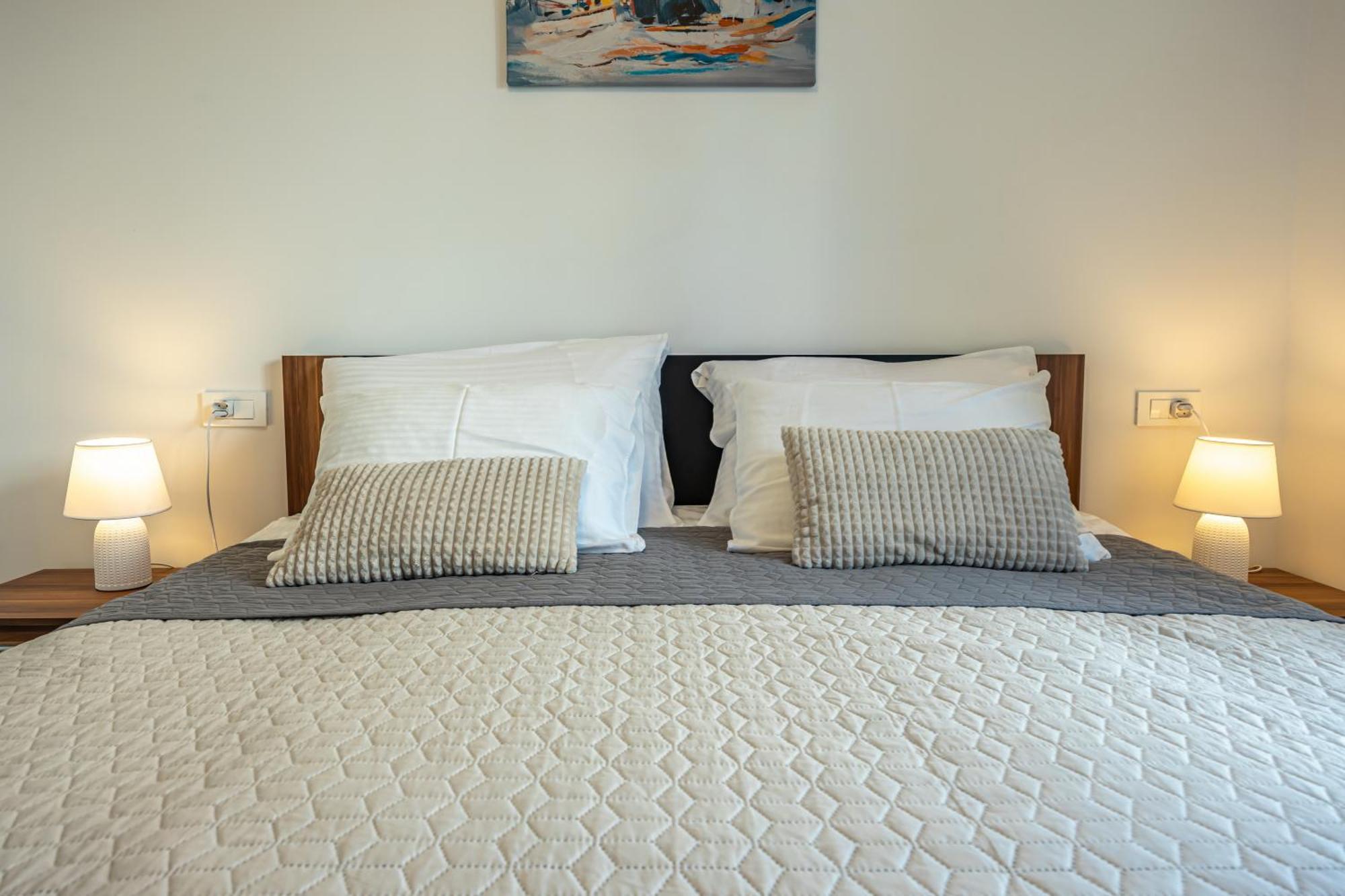 Luxury Villas White Sails Pinezići Eksteriør bilde
