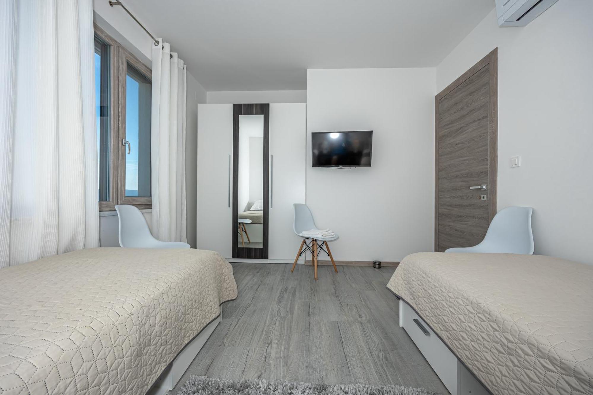 Luxury Villas White Sails Pinezići Eksteriør bilde